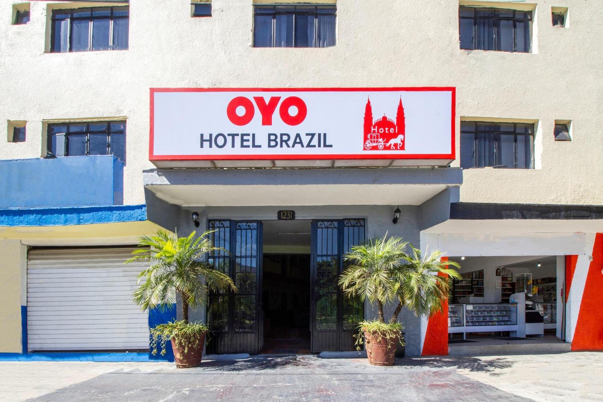 Hotel Brazil Guadalajara Esterno foto