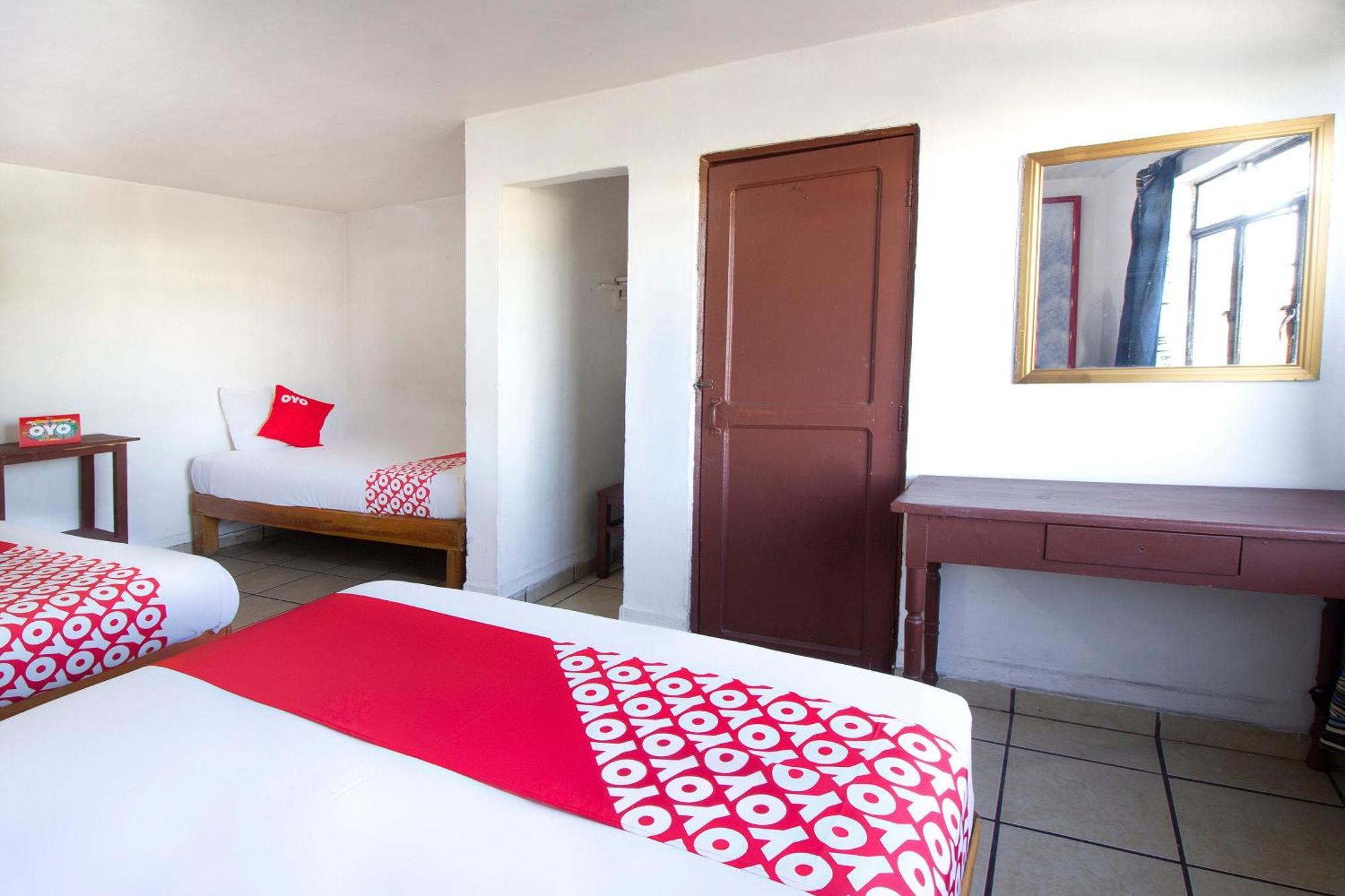 Hotel Brazil Guadalajara Esterno foto
