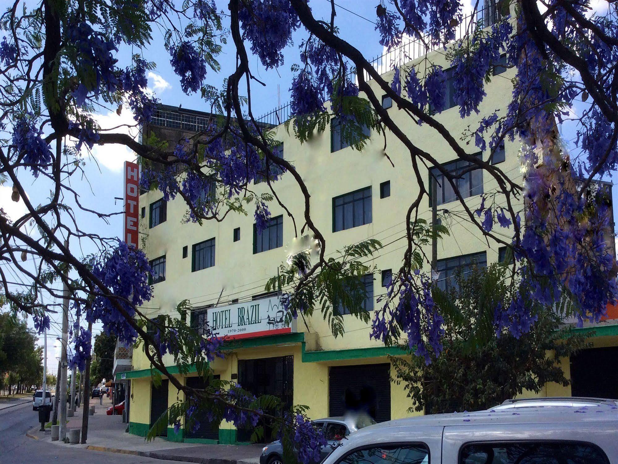 Hotel Brazil Guadalajara Esterno foto